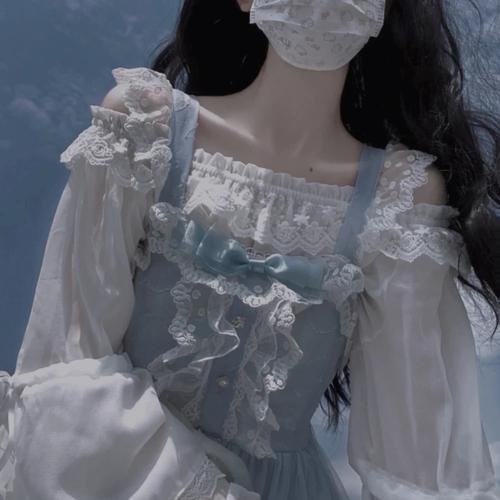 金鳞化凤报母恩